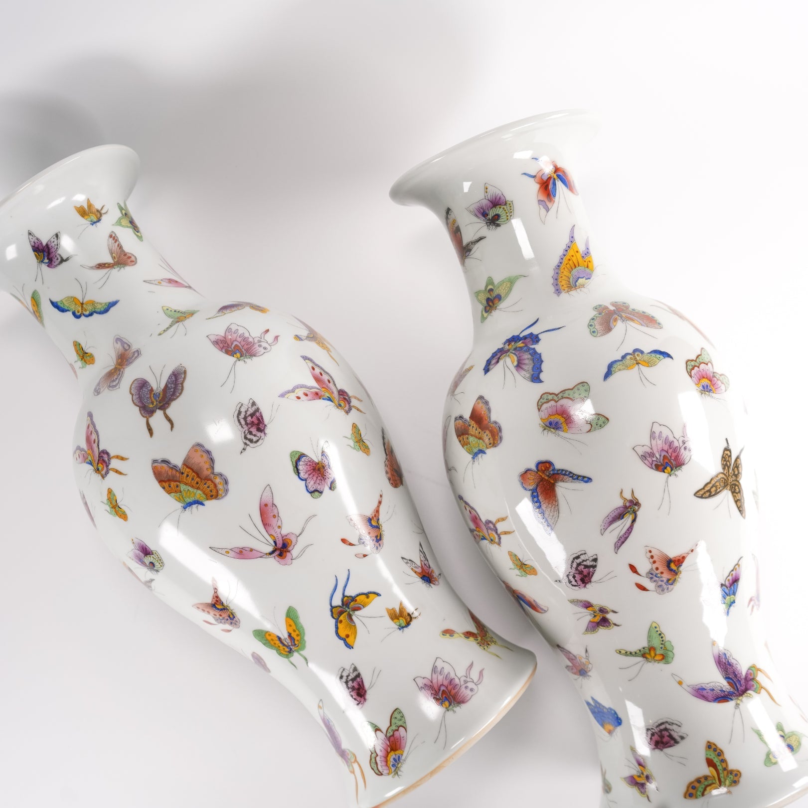 Pair of Jingdezhen Porcelain Butterfly Vase - Sirdab - Chinese Arts